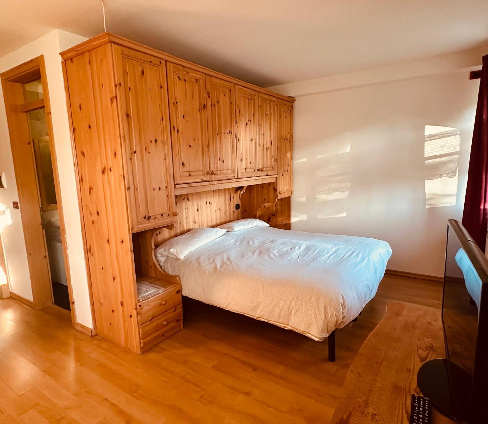 Casa Del Cirmolo - Apartments For Rent 카발레즈 외부 사진