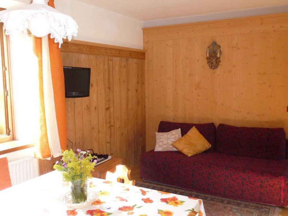 Casa Del Cirmolo - Apartments For Rent 카발레즈 외부 사진